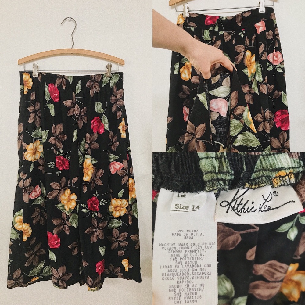 VINTAGE - Kathy Lee brand floral maxi skirt